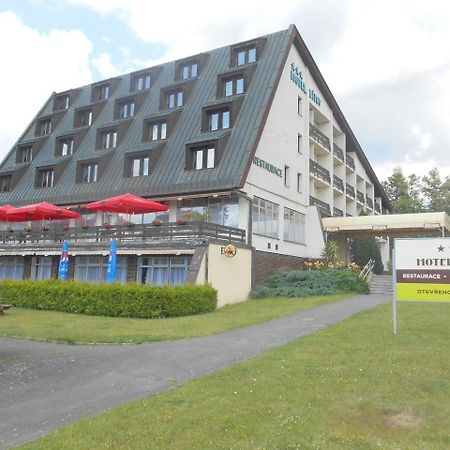 Hotel Bítov Eksteriør bilde